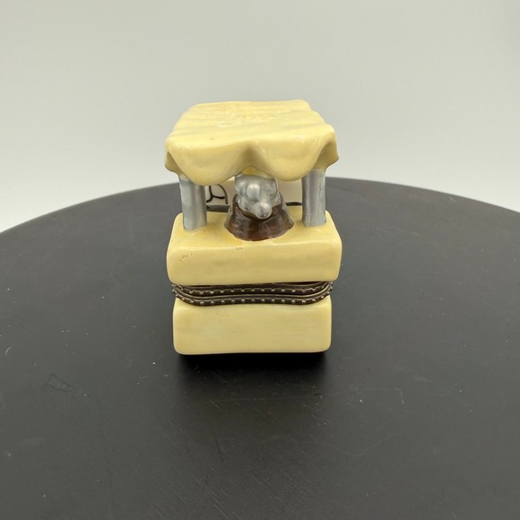 Vintage Golf Cart Ceramic Hinged Trinket Box with Miniature Golf Club Yellow - Picture 7 of 8